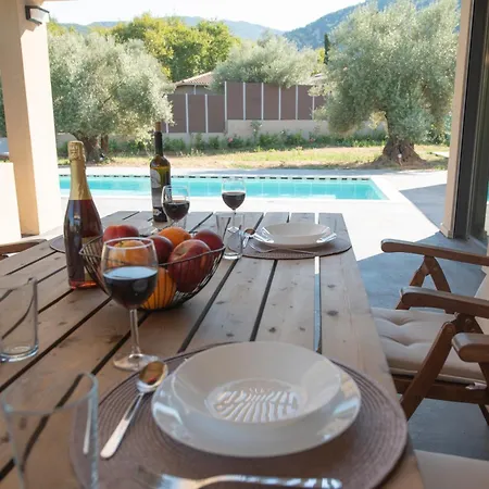 Riza Сasa de vacaciones Agios Christoforos (Lefkada)
